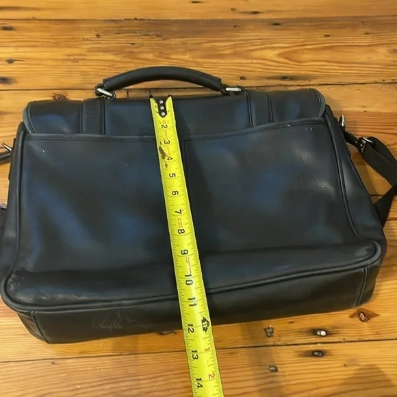 Coach Black Leather Messenger Travel Work Bag